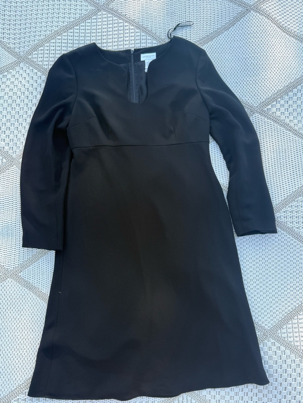 Liz Claiborne Black Long-Sleeve Shift Dress